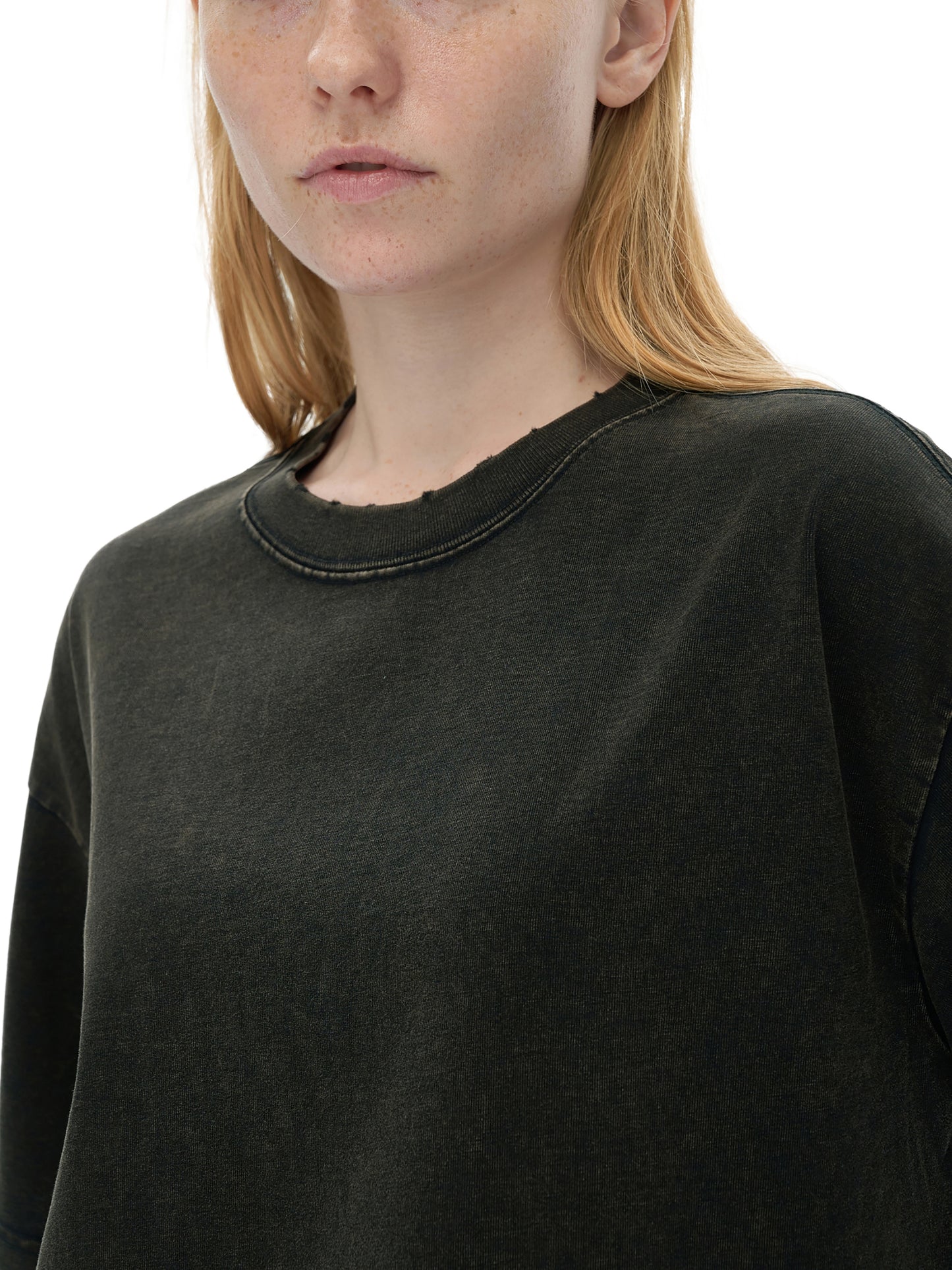 Edge Frayed Vintage Washed T-Shirt